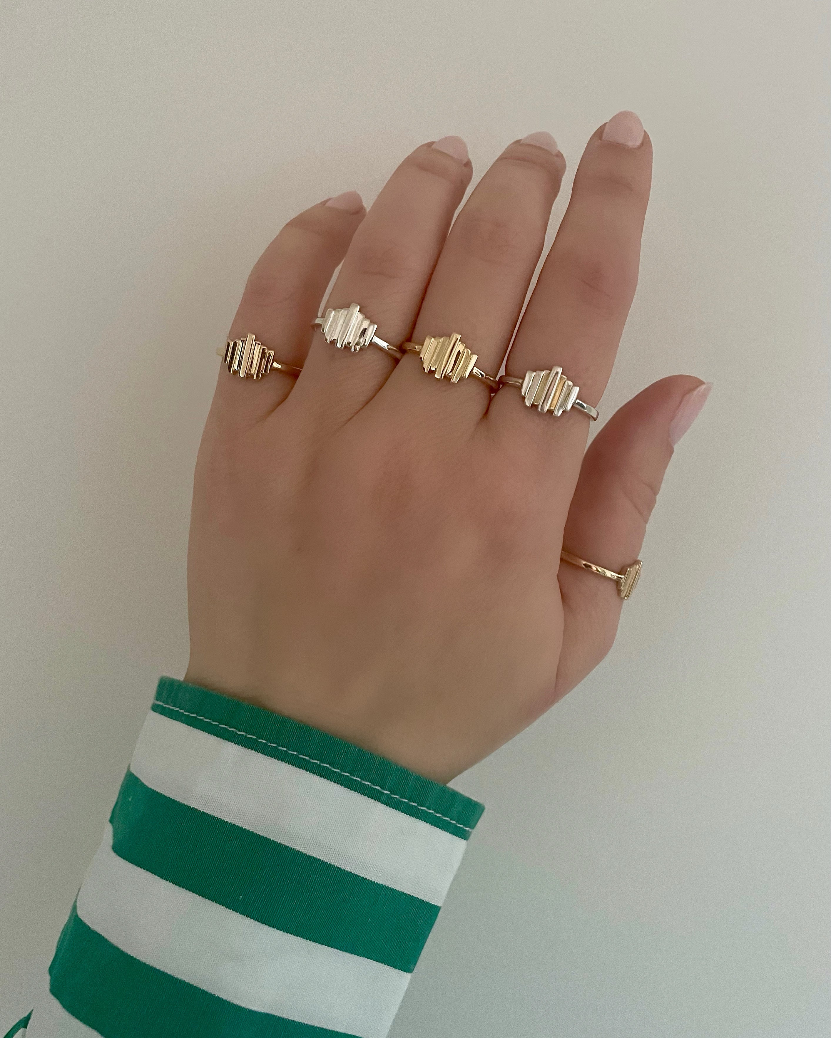 solid 14k gold art deco ring