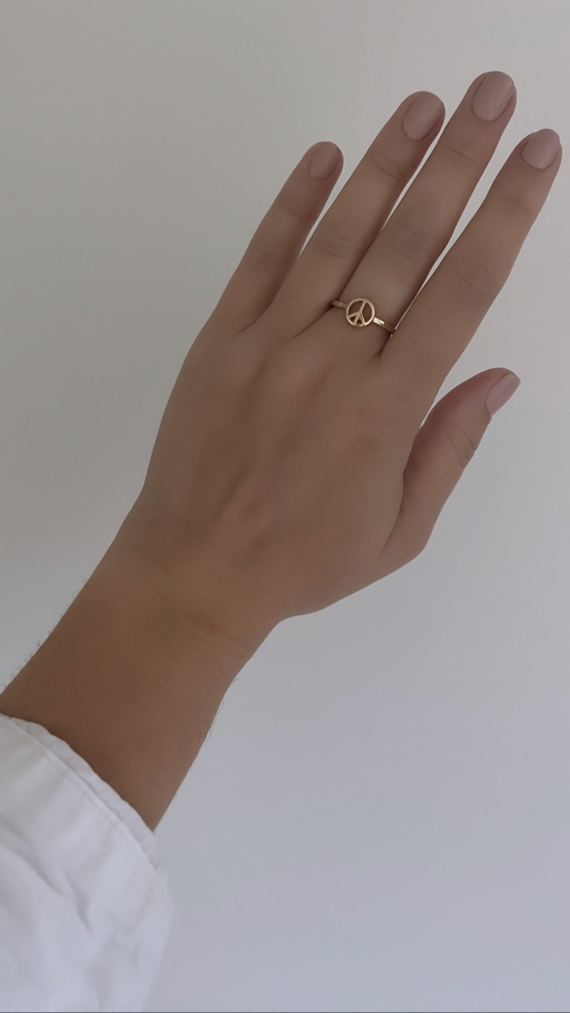 solid 14k gold peace sign ring