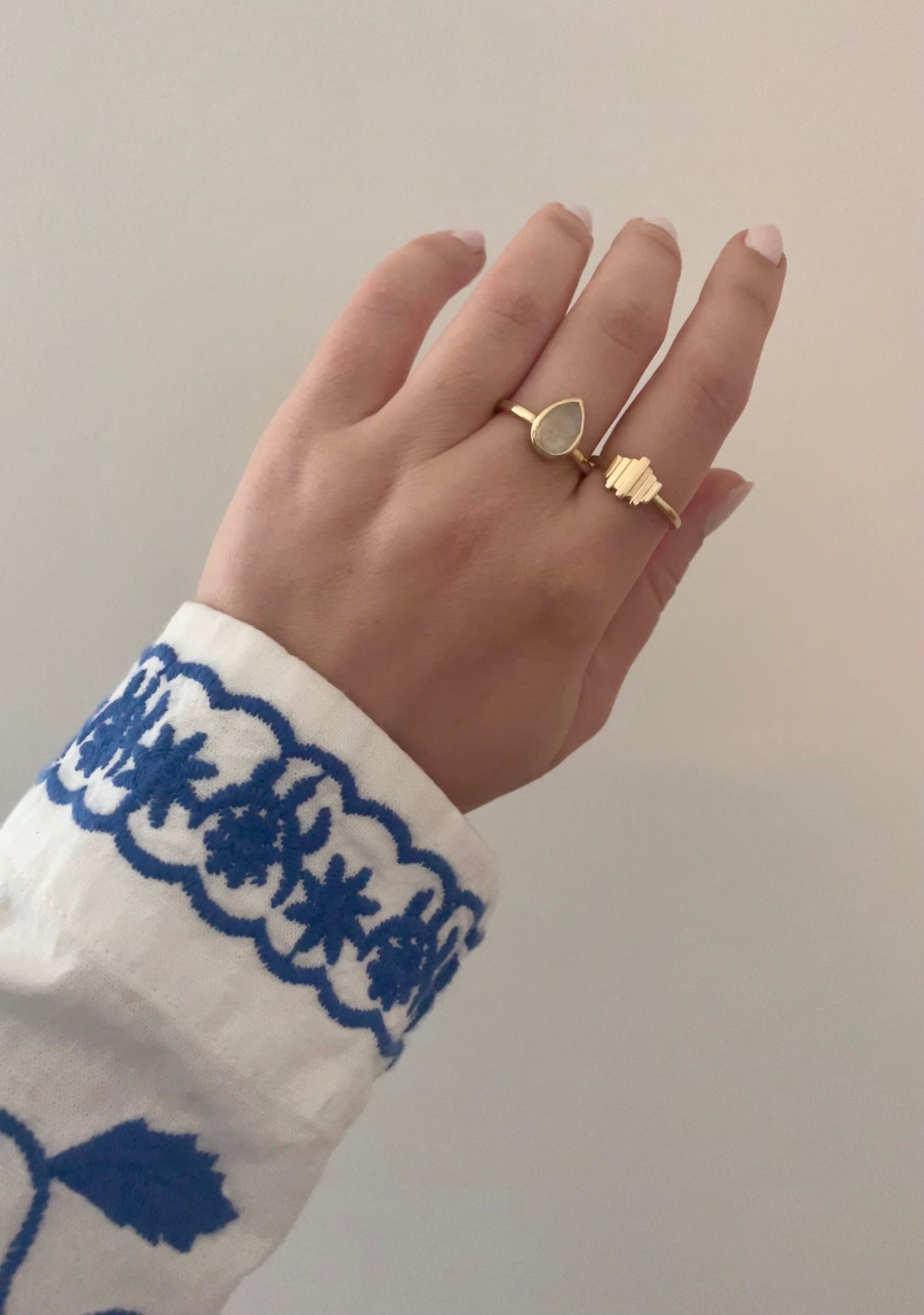 pear-shaped stone ring - rainbow moonstone with 14k gold