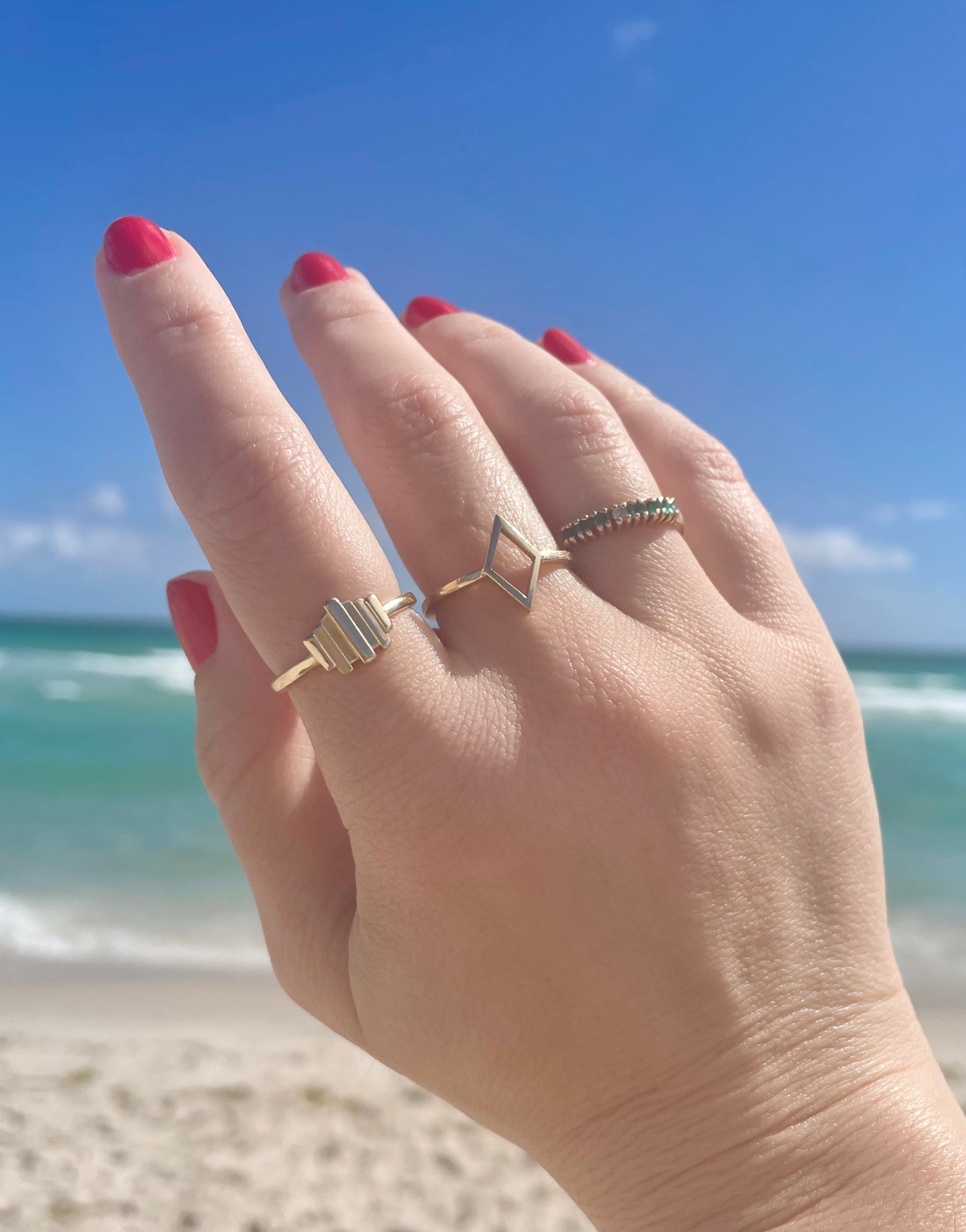 solid 14k gold diamond outline ring