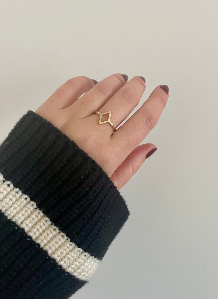 the gold diamond outline ring is the perfect geometric and minimalist addition