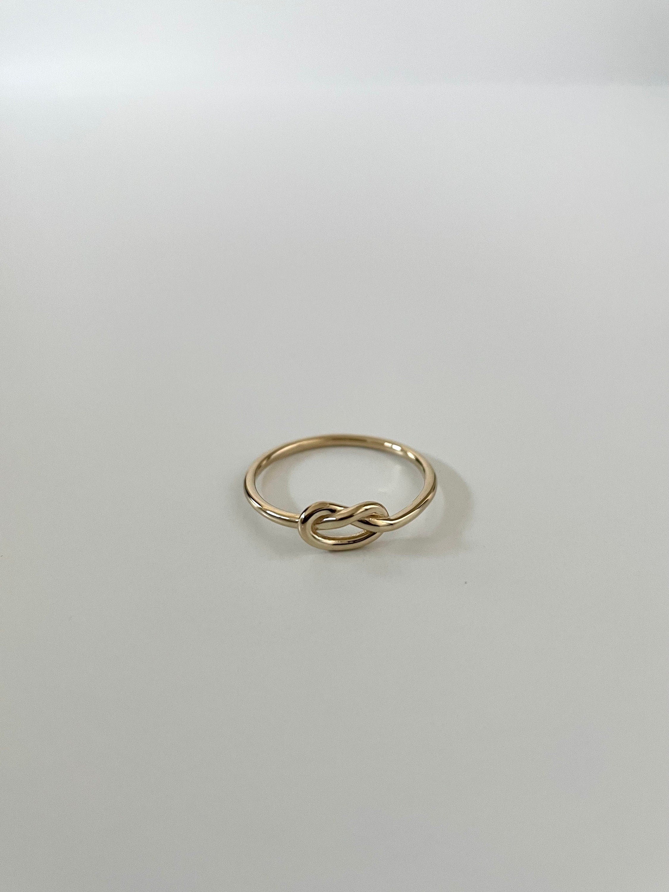 solid 14k gold knot ring