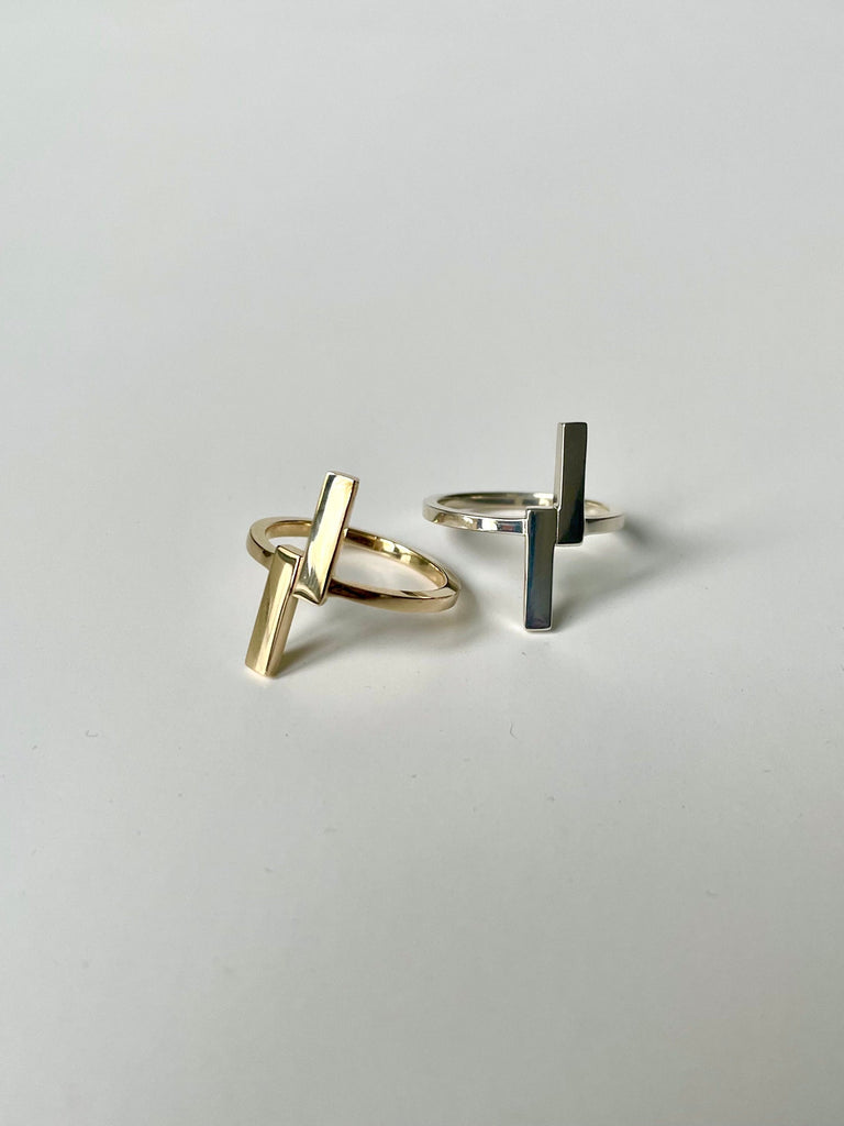solid 14k gold double bar ring