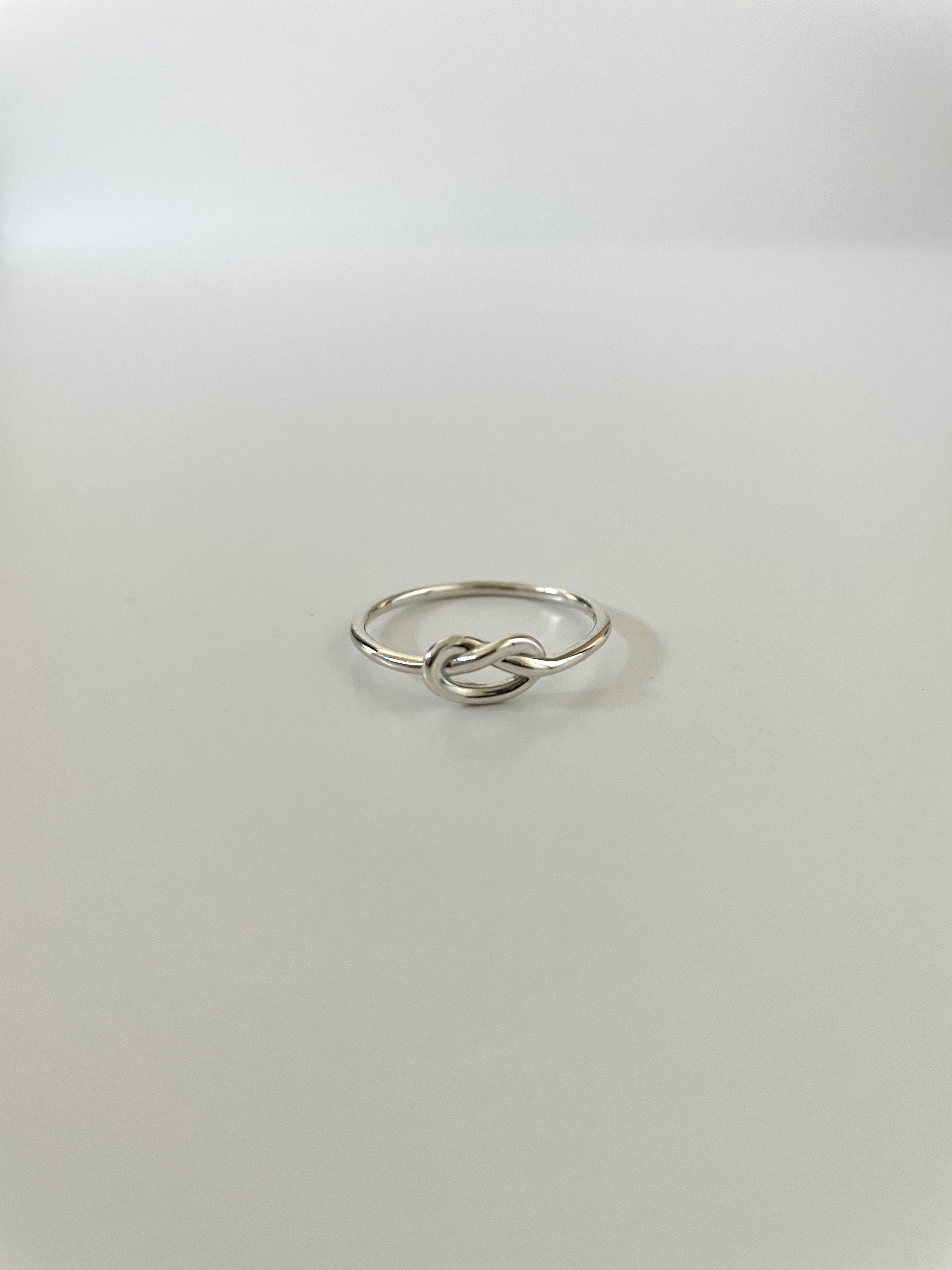 silver knot ring | the scheer collection